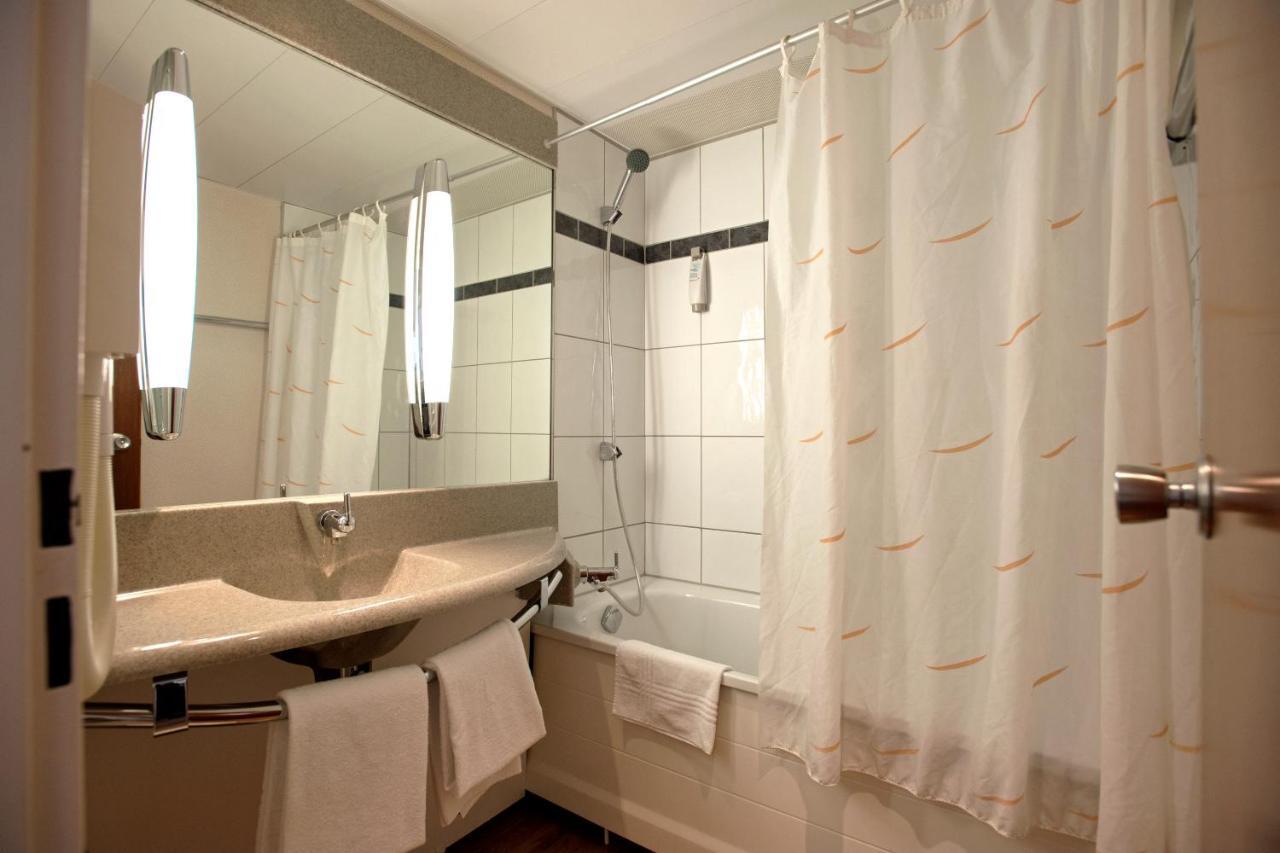 Ibis 3 Lacs Neuchatel Thielle Екстериор снимка